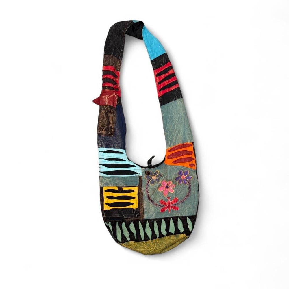 boho Multi-coloured patchwork shoulder bag with embroidery. - Picture 6 of 6